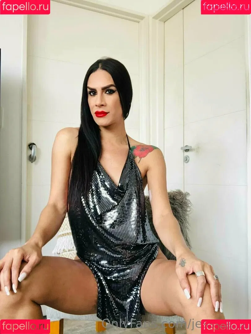 jessica.ts Onlyfans Photo Gallery 