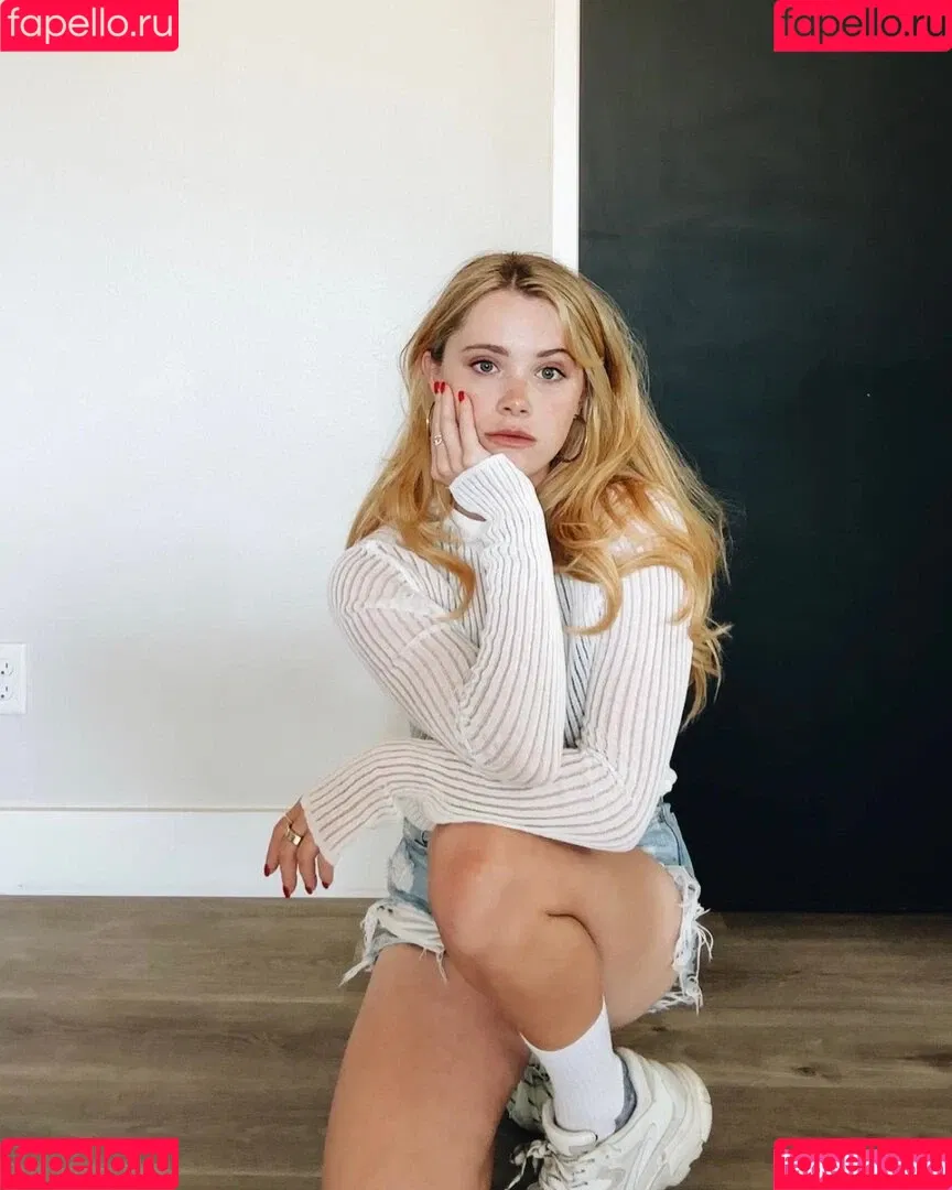 Violet Brinson Onlyfans Photo Gallery 