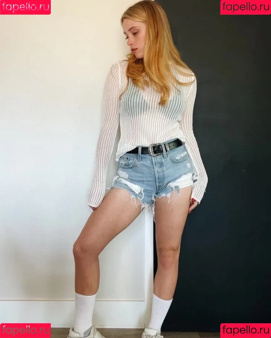 Violet Brinson Onlyfans Photo Gallery 