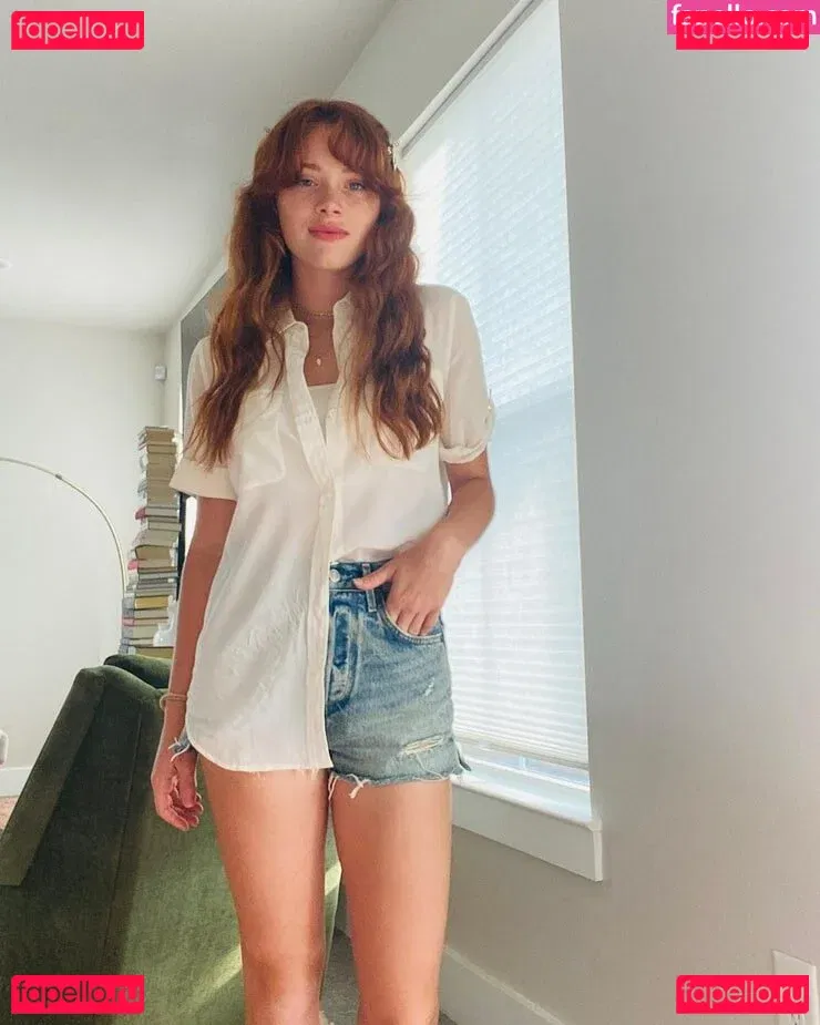 Violet Brinson Onlyfans Photo Gallery 