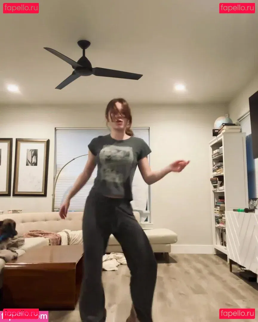 Violet Brinson Onlyfans Photo Gallery 