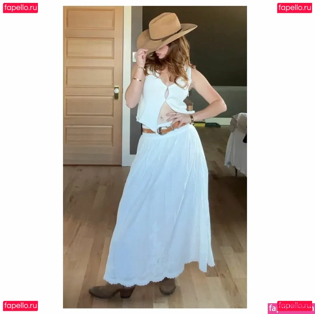 Violet Brinson Onlyfans Photo Gallery 