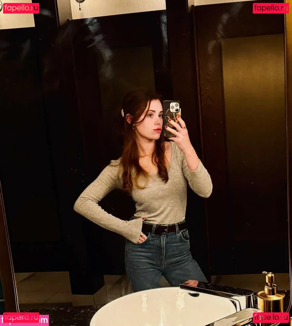 Violet Brinson Onlyfans Photo Gallery 