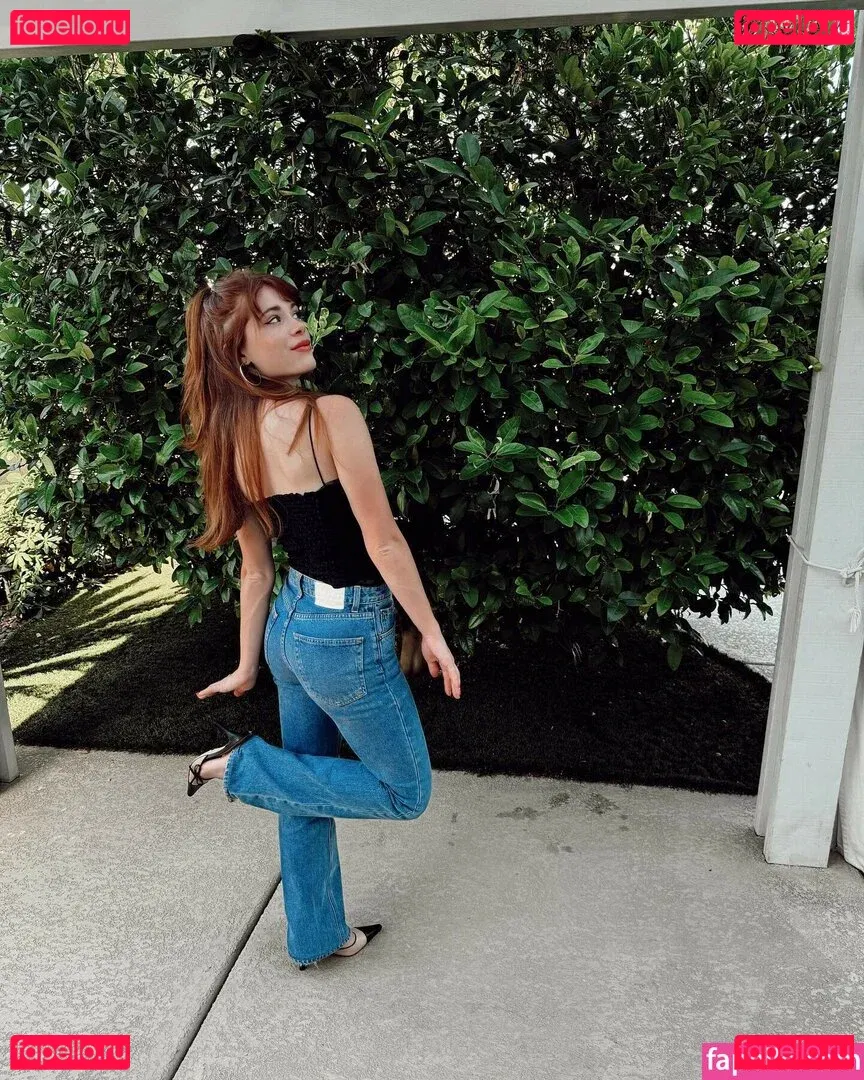 Violet Brinson Onlyfans Photo Gallery 