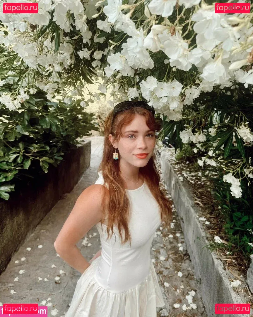 Violet Brinson Onlyfans Photo Gallery 