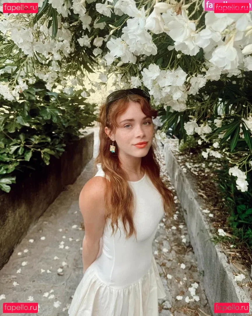 Violet Brinson Onlyfans Photo Gallery 