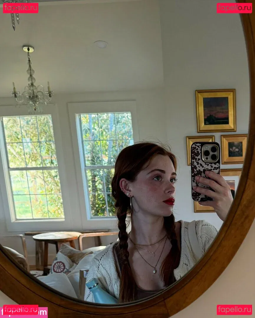 Violet Brinson Onlyfans Photo Gallery 