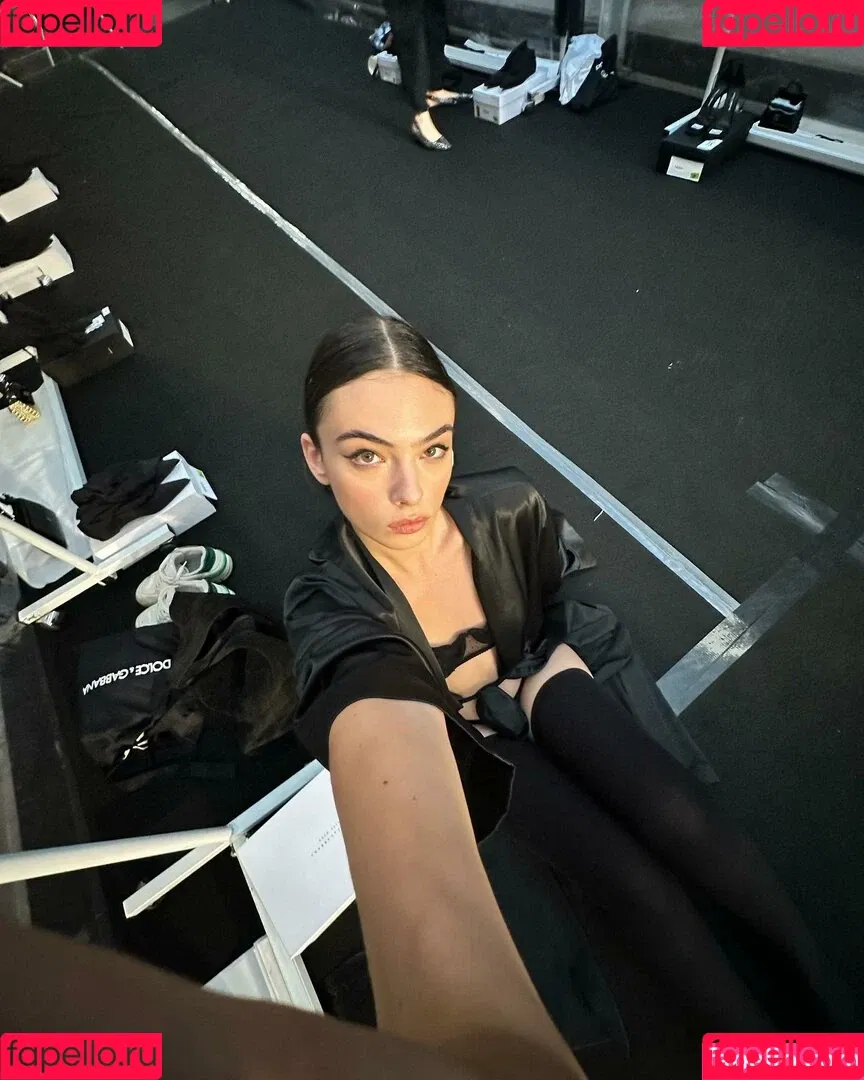 Deva Cassel Onlyfans Photo Gallery 
