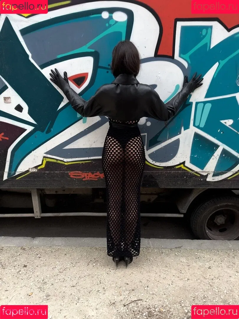 Deva Cassel Onlyfans Photo Gallery 