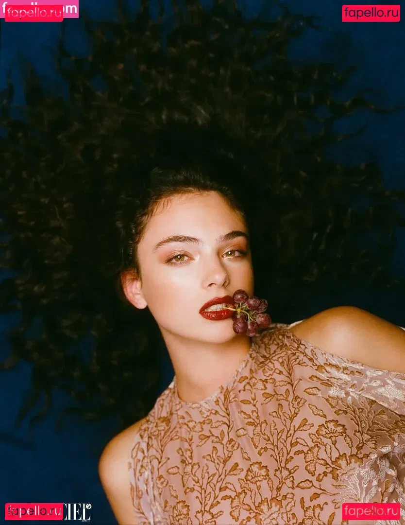 Deva Cassel Onlyfans Photo Gallery 