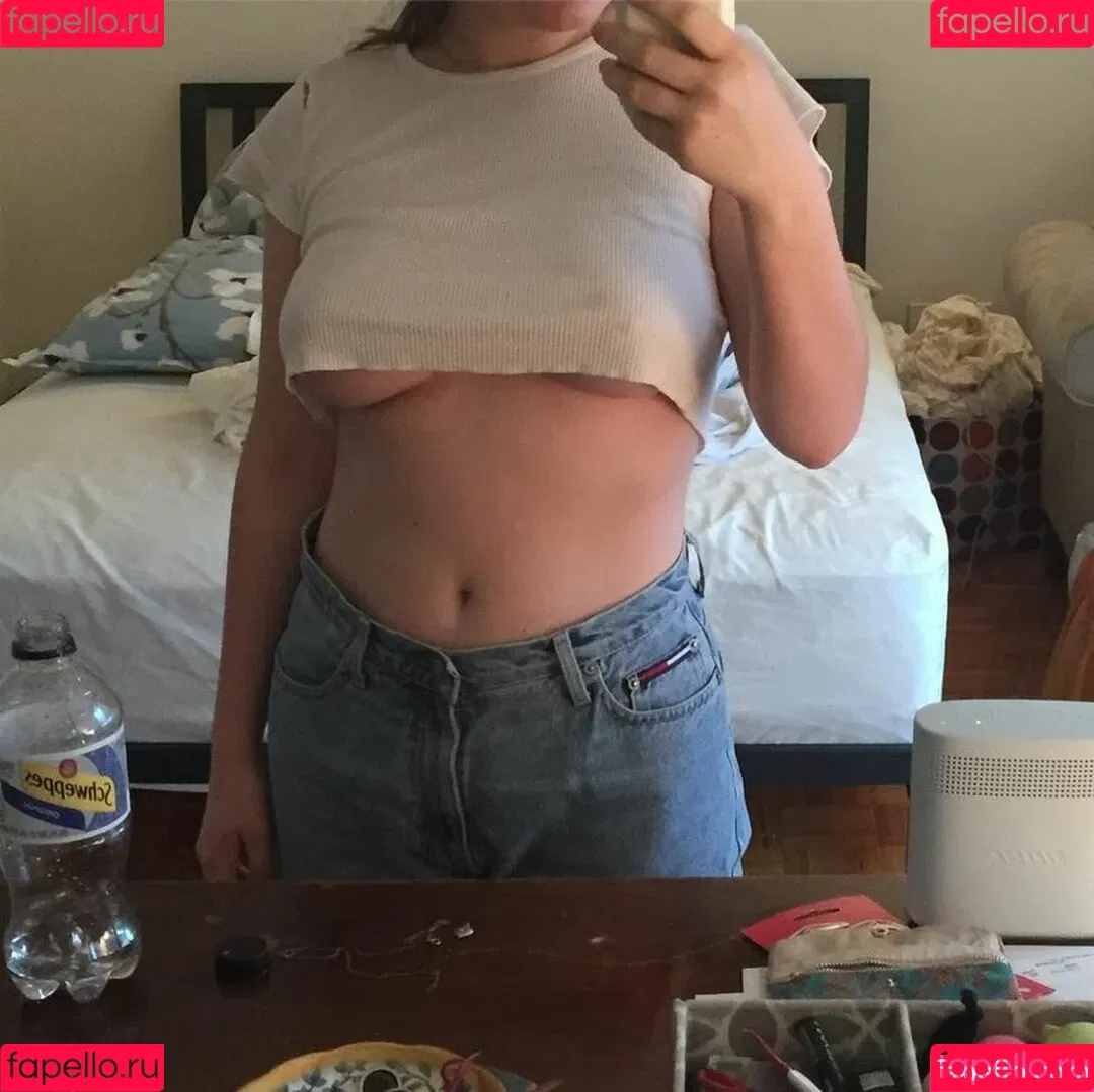 Rachel Sennott Onlyfans Photo Gallery 