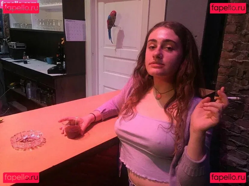 Rachel Sennott Onlyfans Photo Gallery 