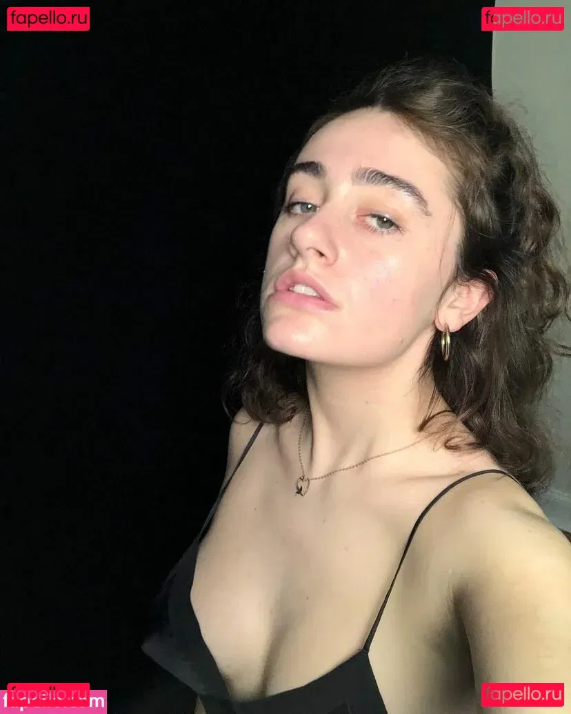 Rachel Sennott Onlyfans Photo Gallery 