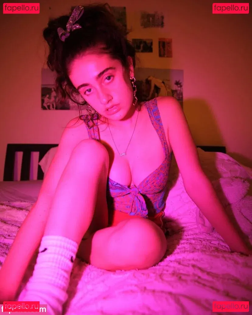 Rachel Sennott Onlyfans Photo Gallery 