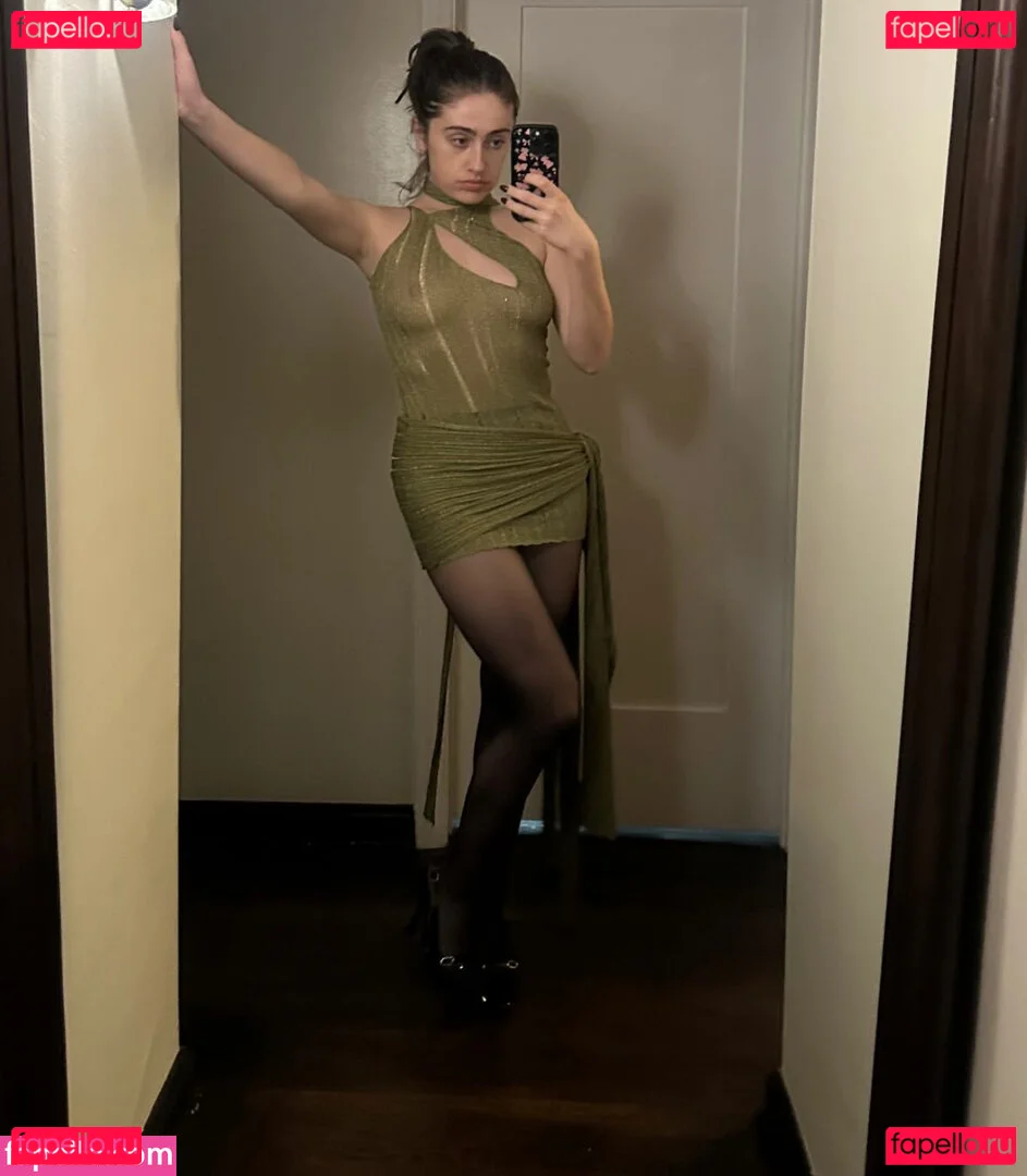 Rachel Sennott Onlyfans Photo Gallery 