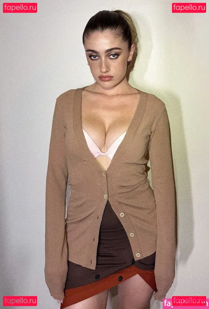 Rachel Sennott Onlyfans Photo Gallery 