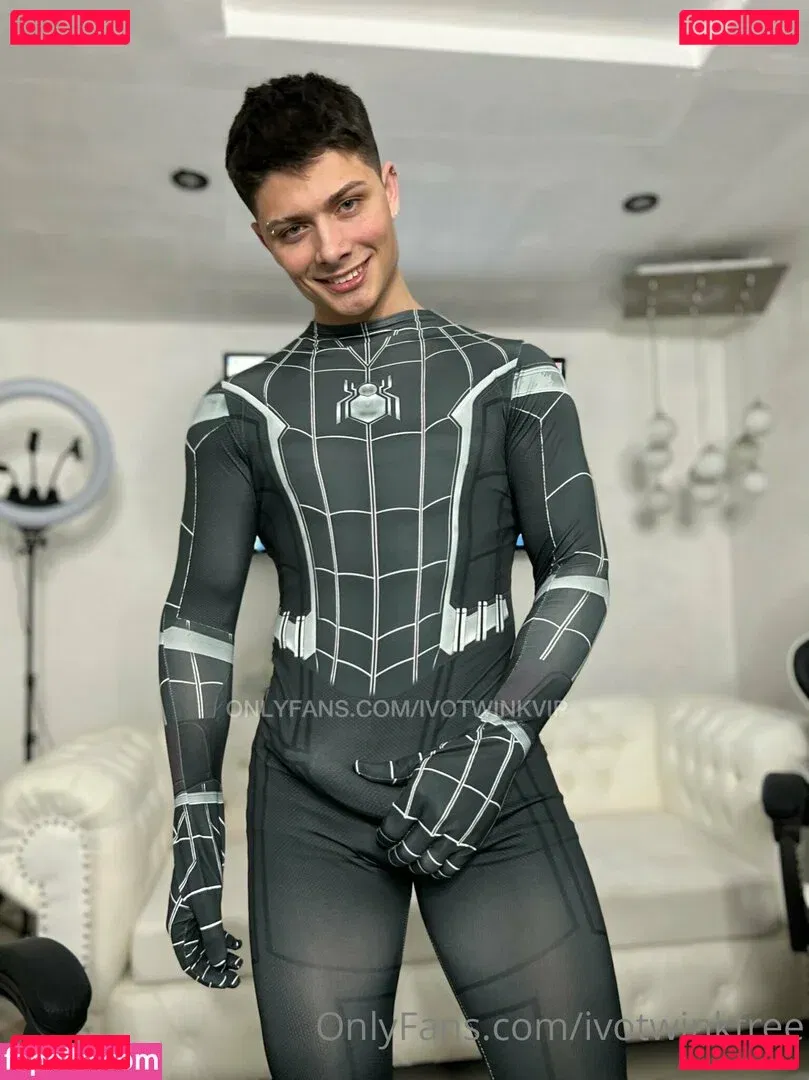 ivotwinkfree Onlyfans Photo Gallery 