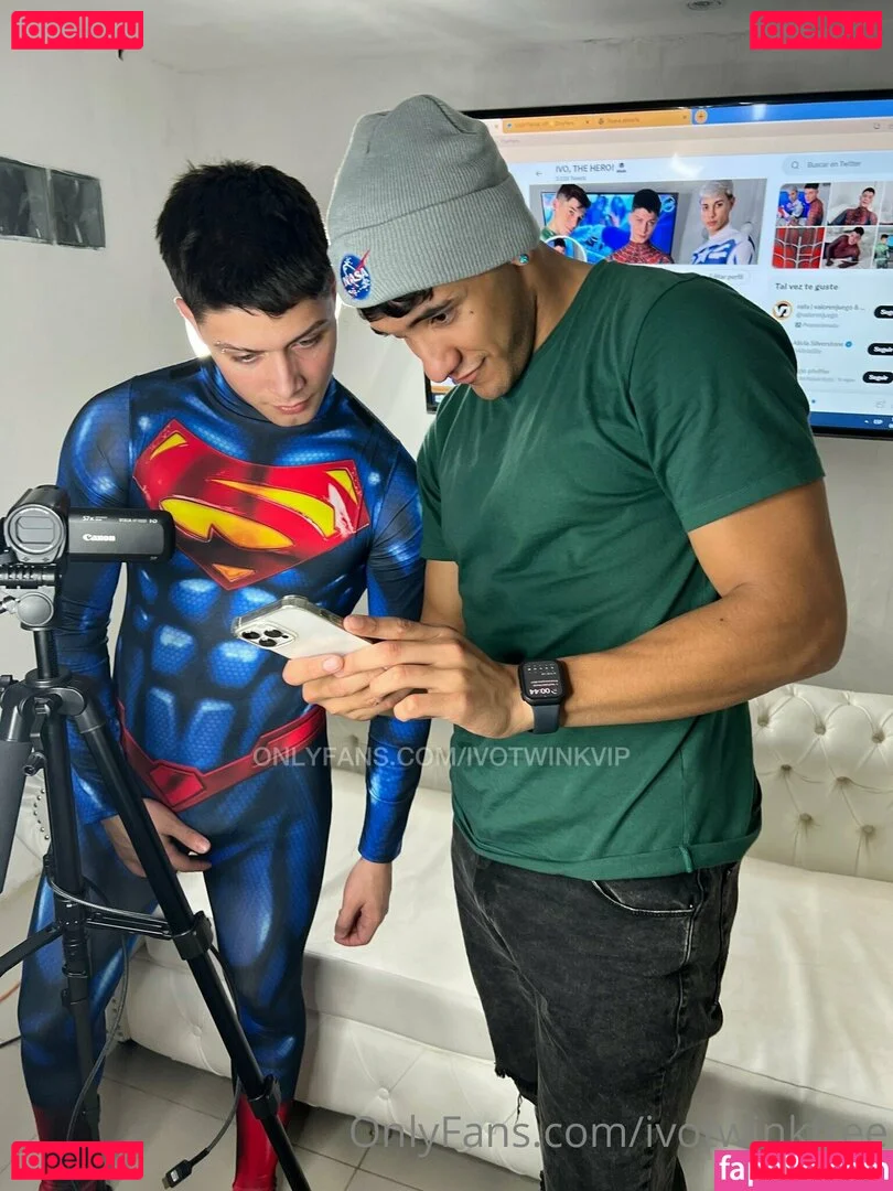 ivotwinkfree Onlyfans Photo Gallery 