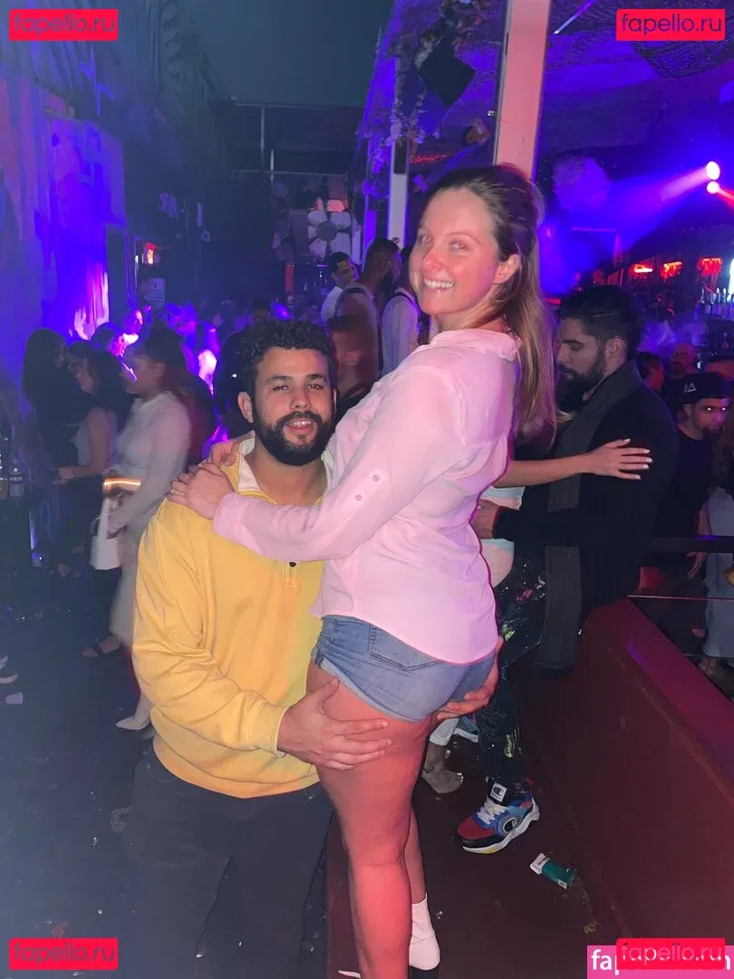 iambigduch Onlyfans Photo Gallery 