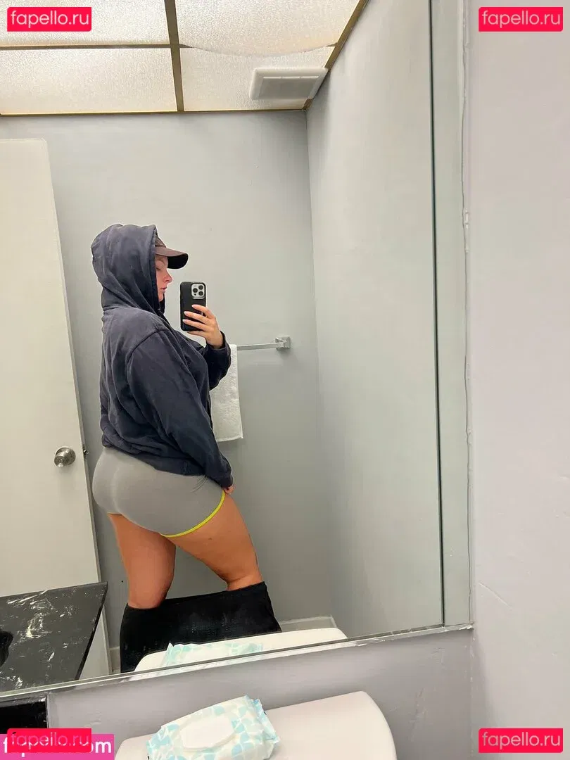 iambigduch Onlyfans Photo Gallery 