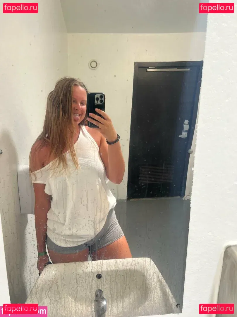 iambigduch Onlyfans Photo Gallery 