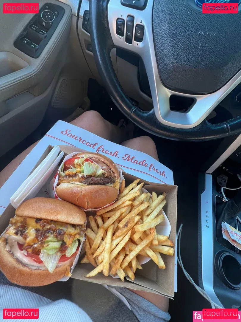 iambigduch Onlyfans Photo Gallery 