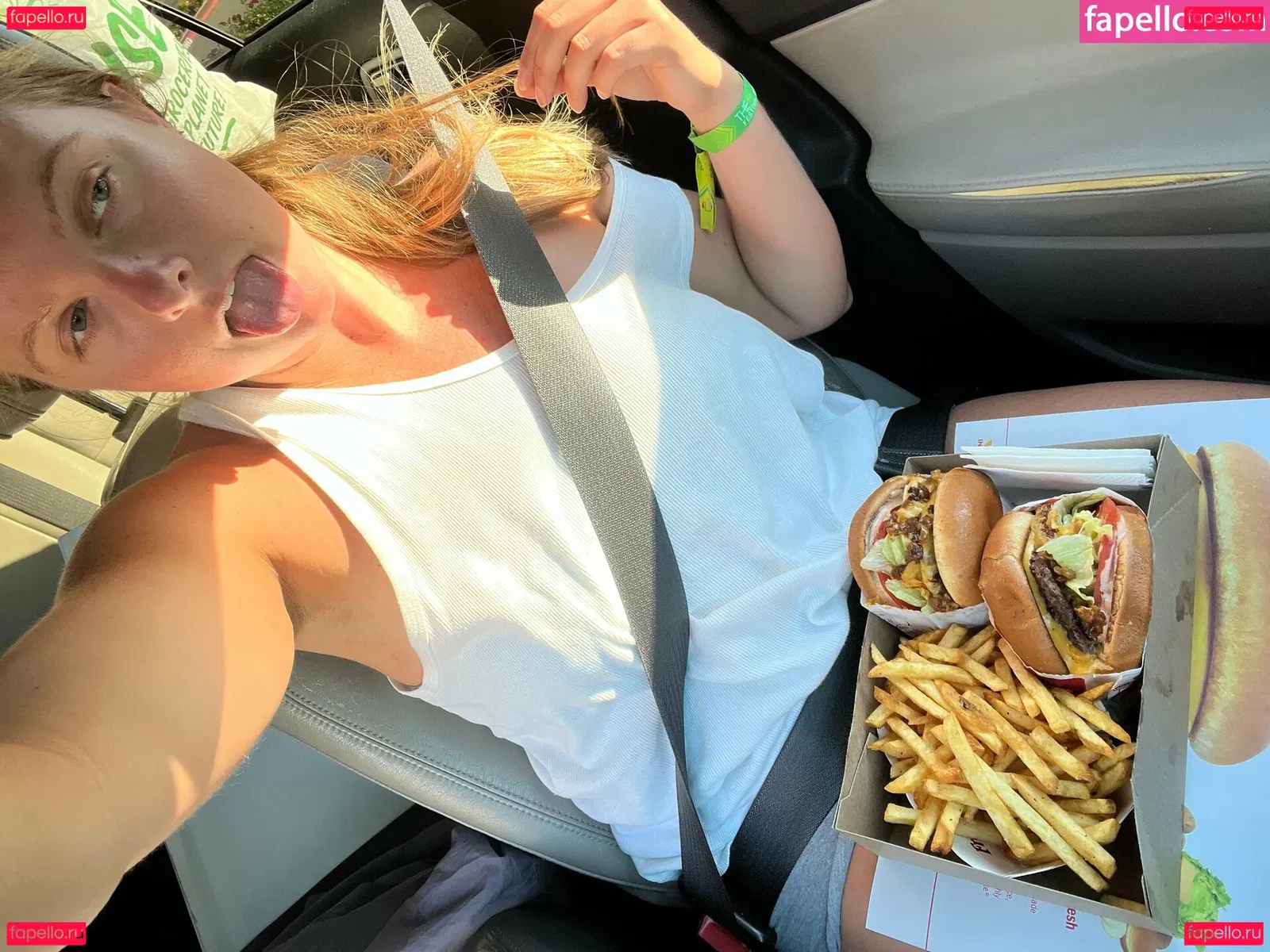 iambigduch Onlyfans Photo Gallery 