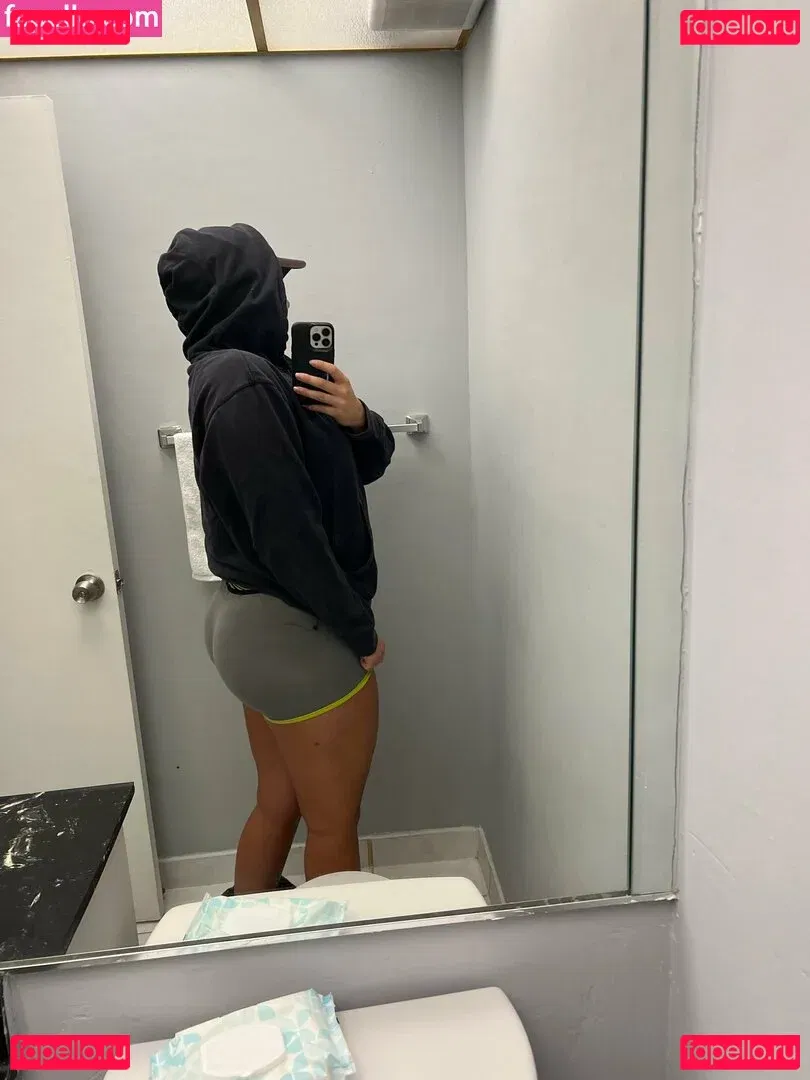 iambigduch Onlyfans Photo Gallery 