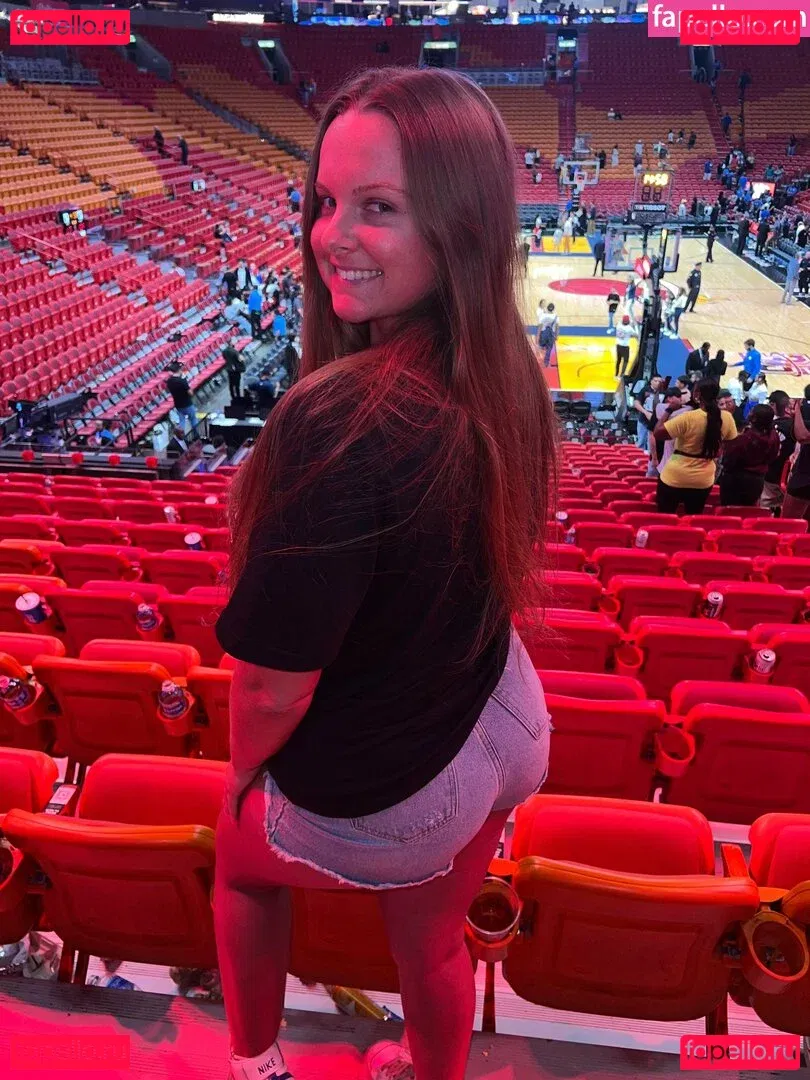 iambigduch Onlyfans Photo Gallery 