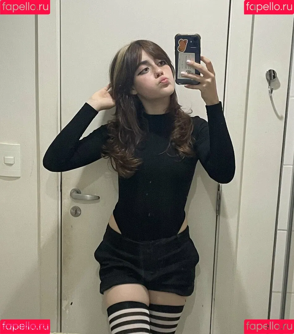 Isabella Angelina Onlyfans Photo Gallery 