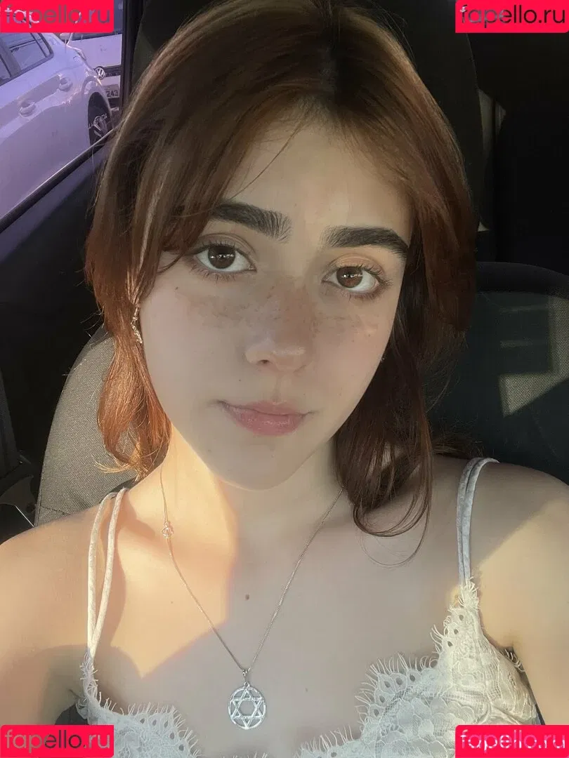 Isabella Angelina Onlyfans Photo Gallery 