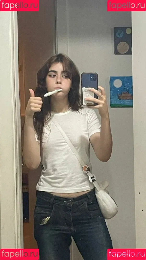 Isabella Angelina Onlyfans Photo Gallery 