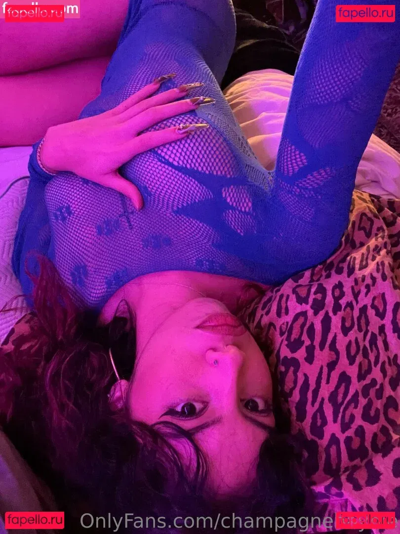 champagnebaybie Onlyfans Photo Gallery 