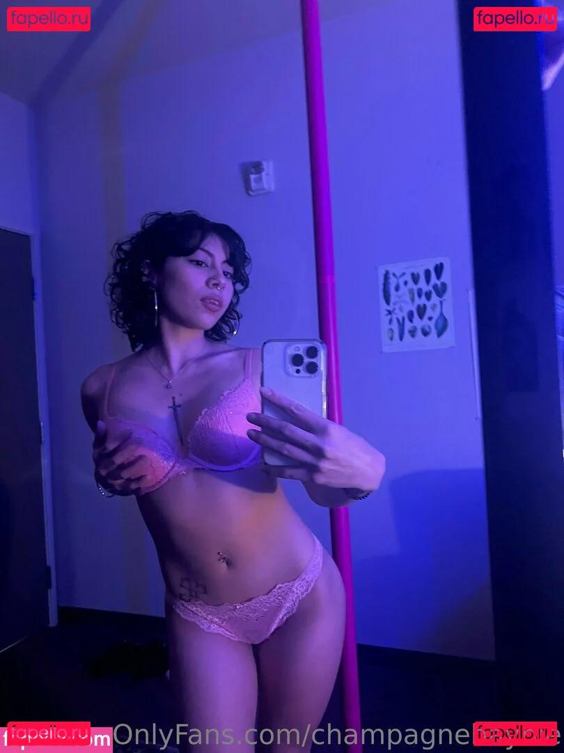 champagnebaybie Onlyfans Photo Gallery 