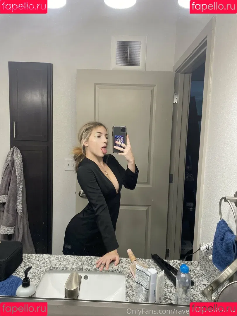 ravengonewildfree Onlyfans Photo Gallery 