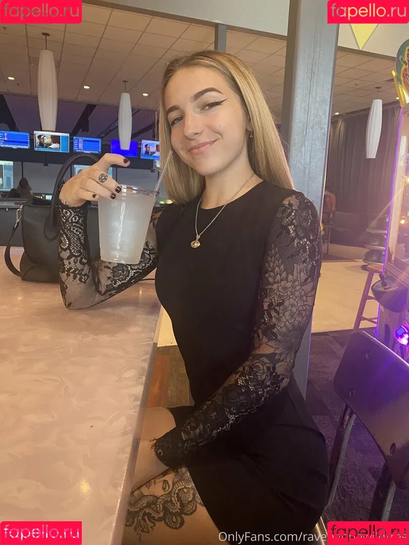 ravengonewildfree Onlyfans Photo Gallery 