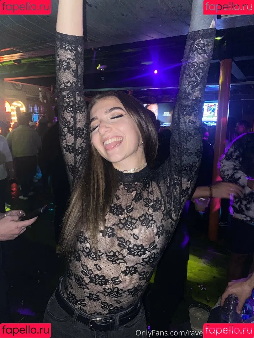 ravengonewildfree Onlyfans Photo Gallery 