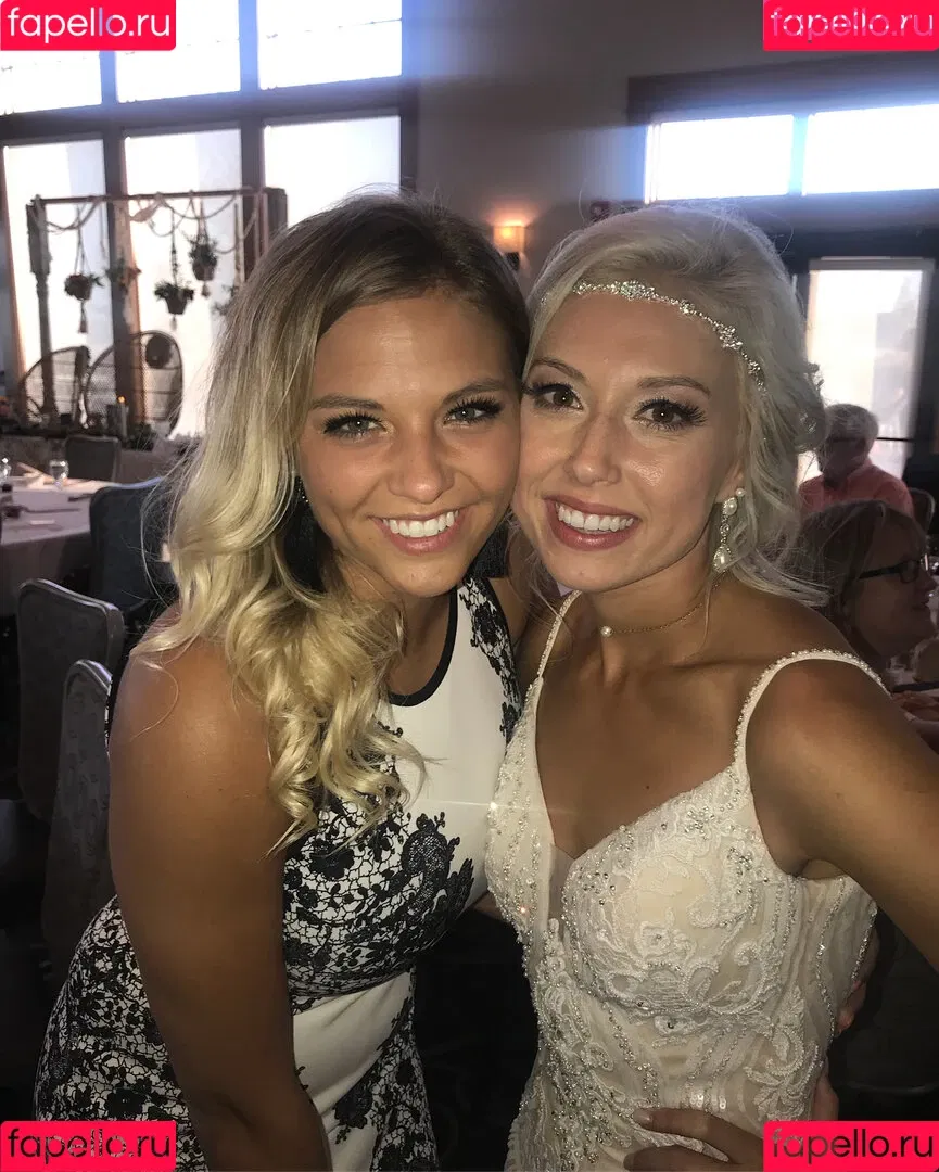 McKenna DeMoe Onlyfans Photo Gallery 