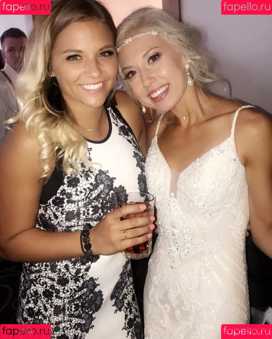 McKenna DeMoe Onlyfans Photo Gallery 