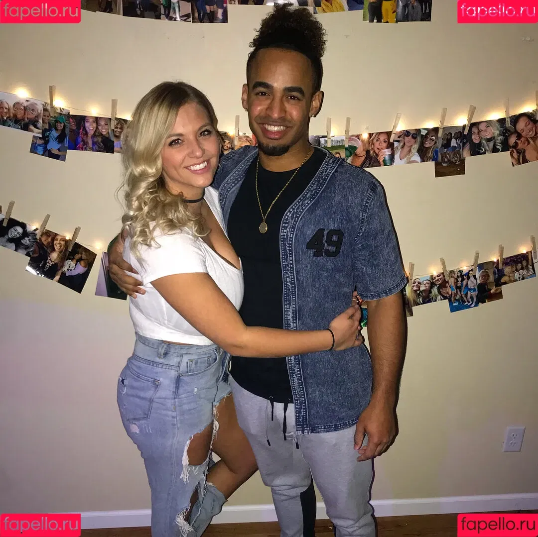 McKenna DeMoe Onlyfans Photo Gallery 