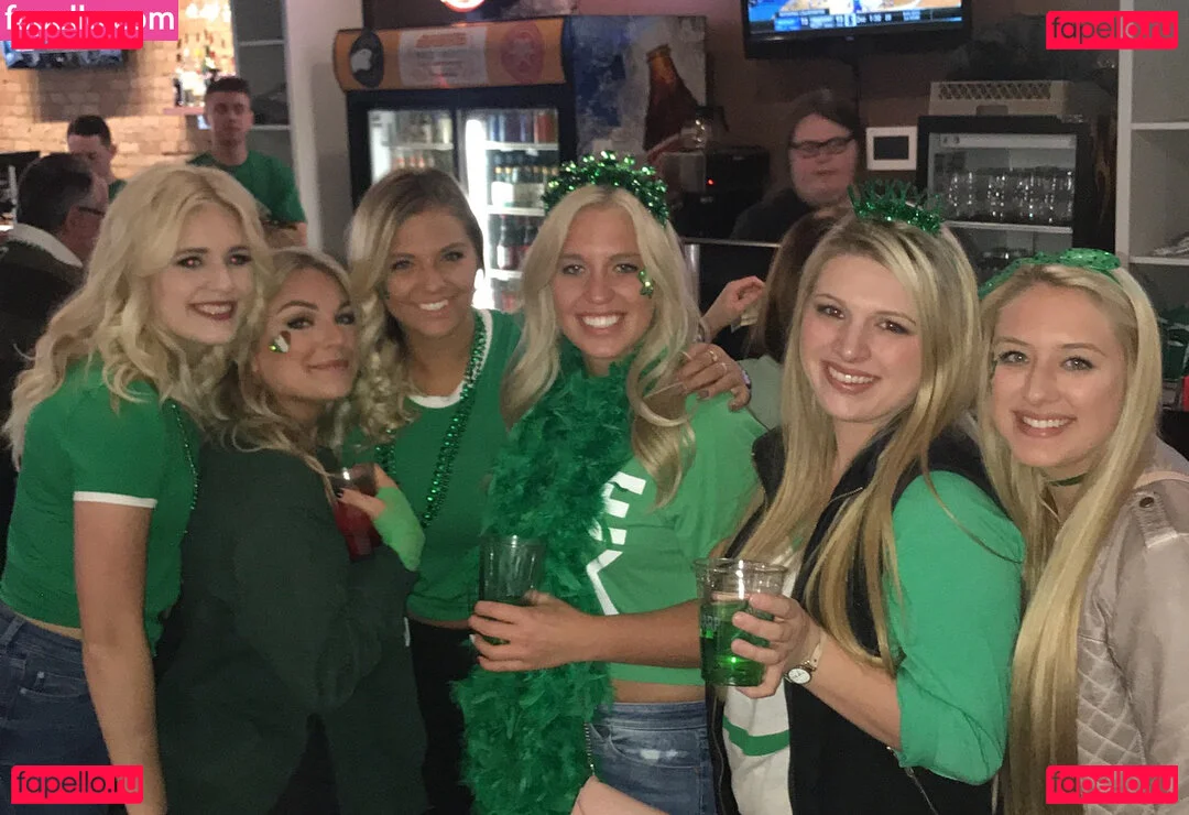 McKenna DeMoe Onlyfans Photo Gallery 