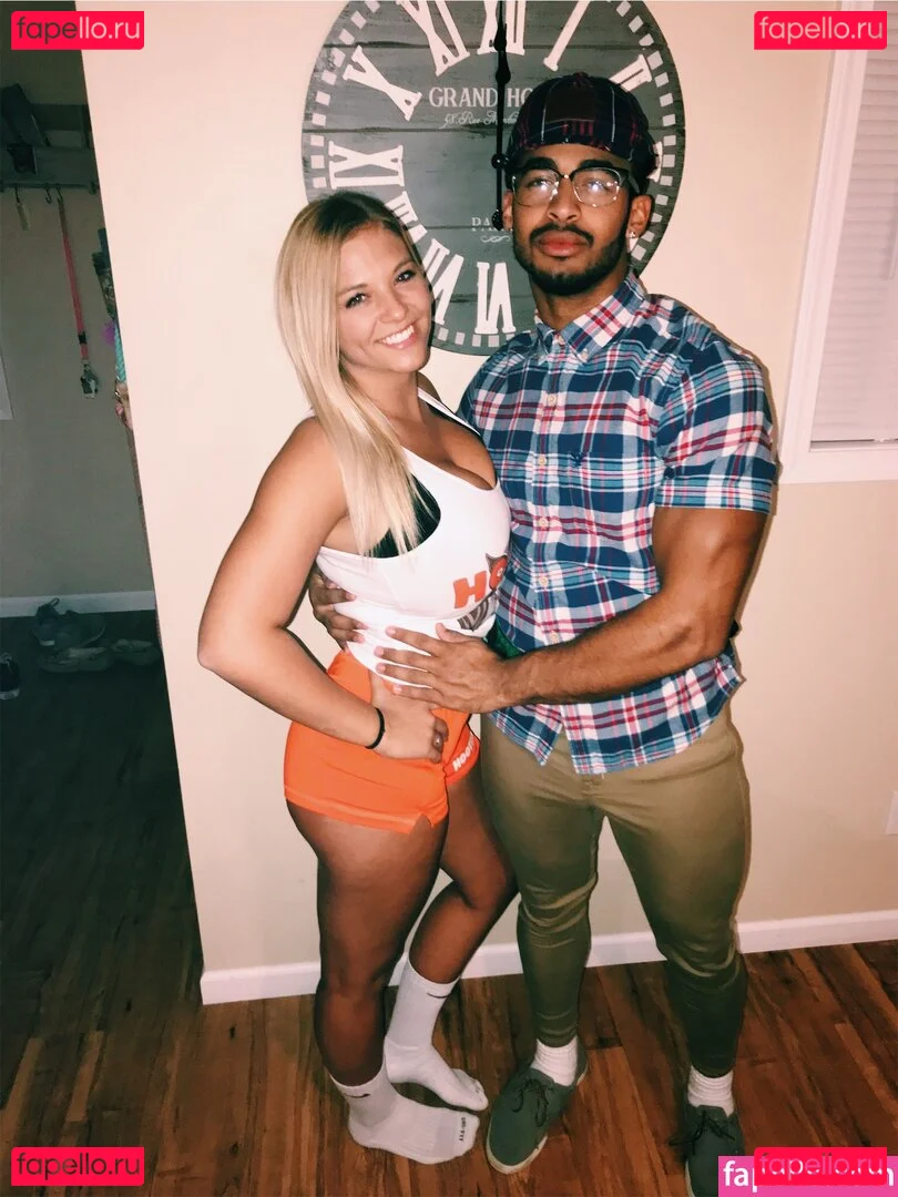 McKenna DeMoe Onlyfans Photo Gallery 