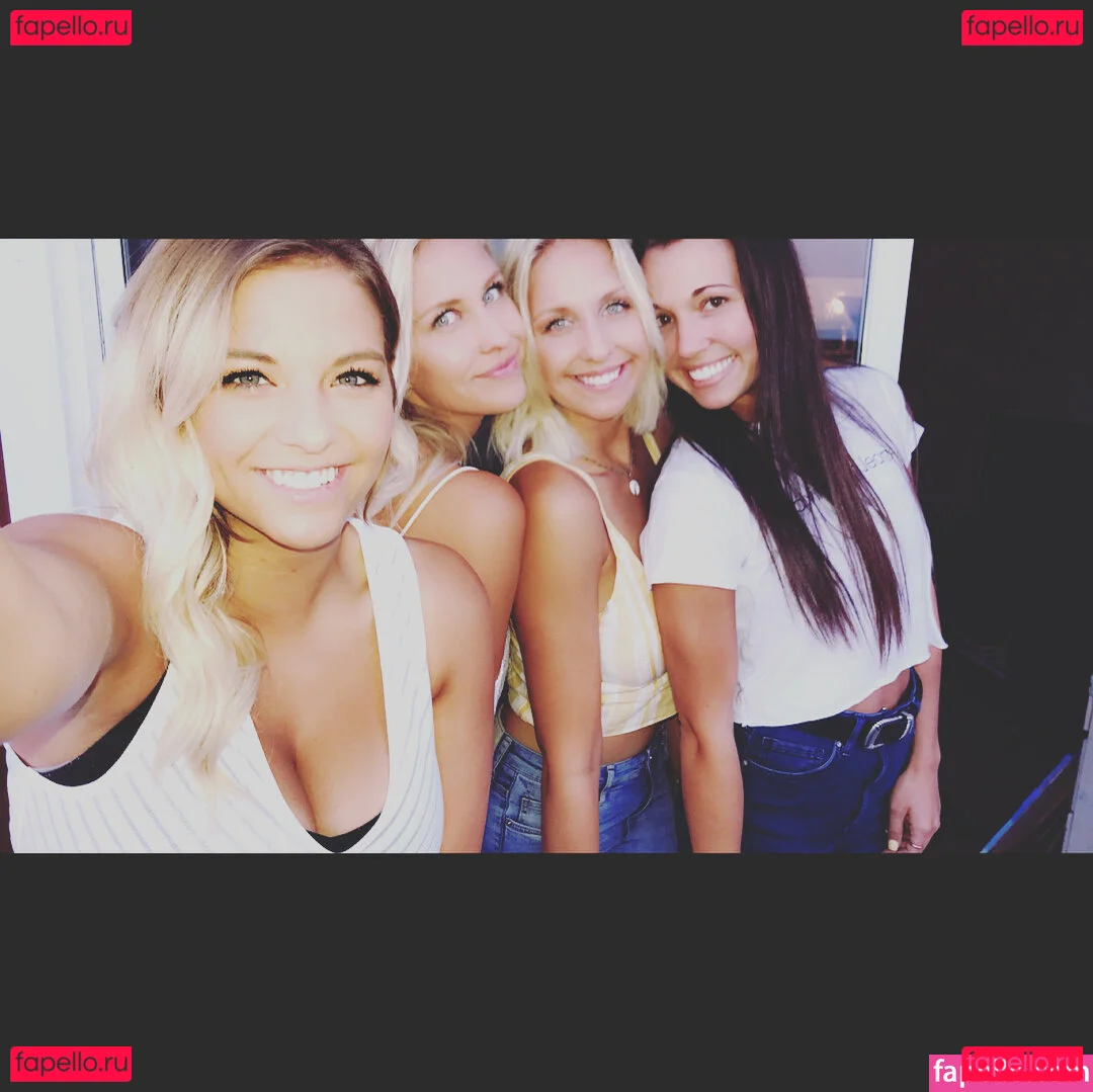 McKenna DeMoe Onlyfans Photo Gallery 