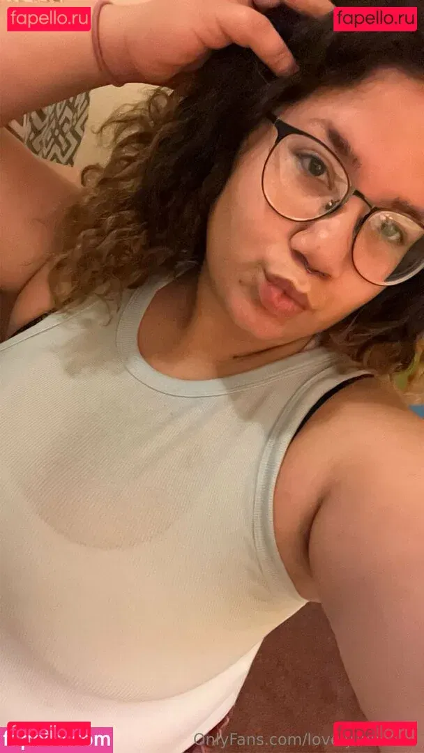 Luna Lovely Onlyfans Photo Gallery 