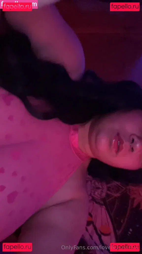 Luna Lovely Onlyfans Photo Gallery 