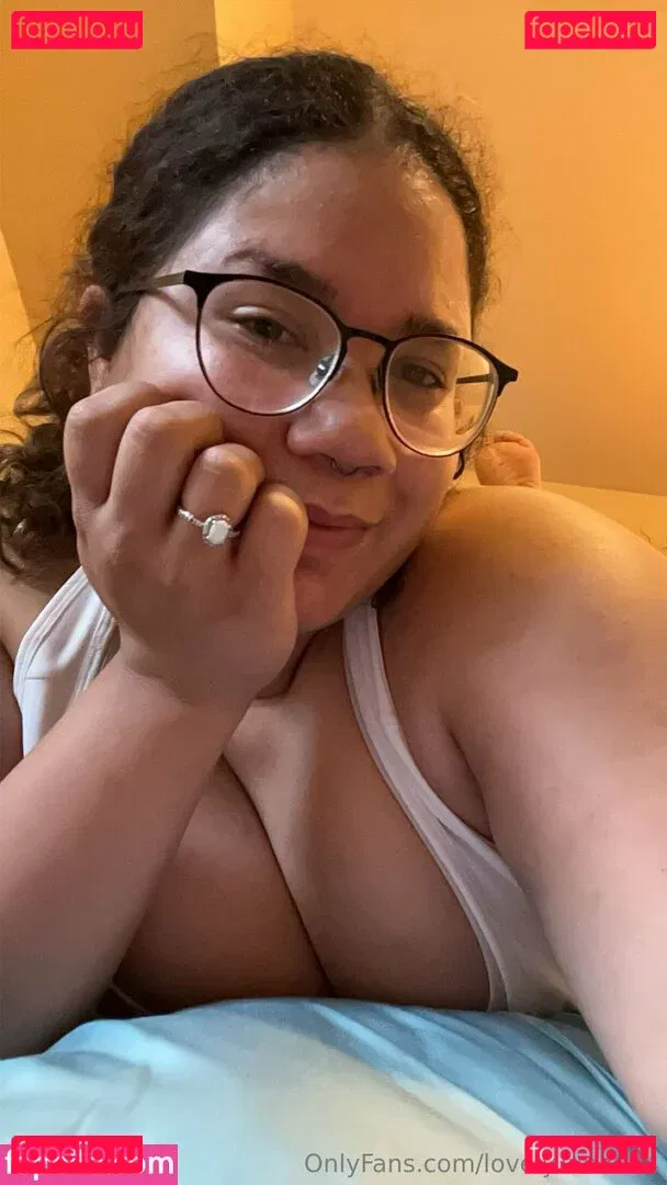 Luna Lovely Onlyfans Photo Gallery 