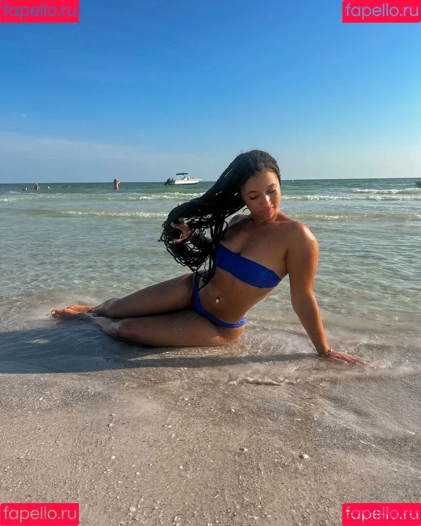 Heaven Collins Onlyfans Photo Gallery 