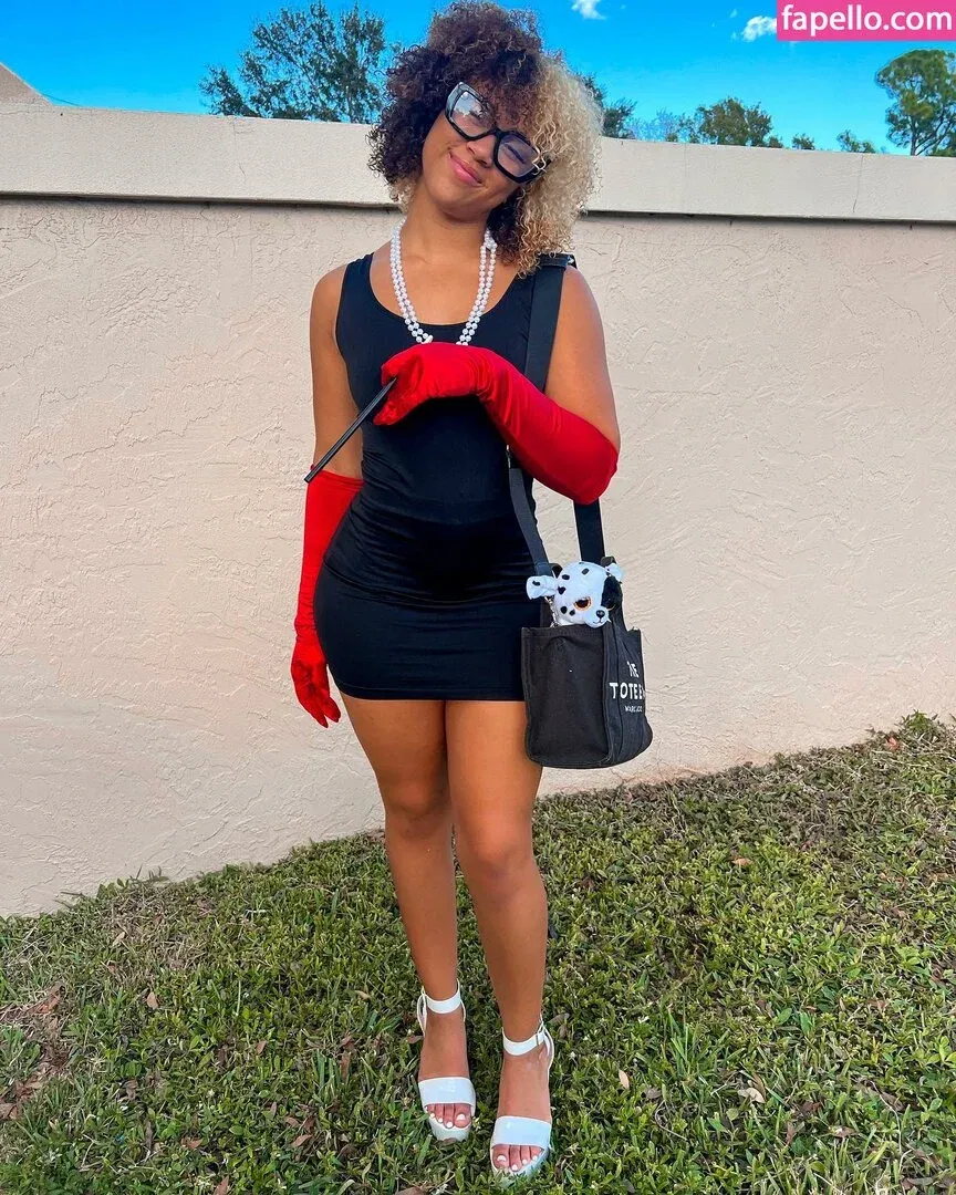 Heaven Collins Onlyfans Photo Gallery 