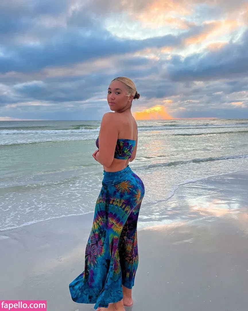 Heaven Collins Onlyfans Photo Gallery 