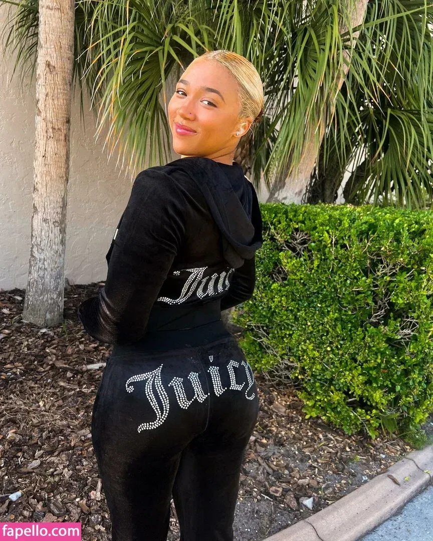 Heaven Collins Onlyfans Photo Gallery 